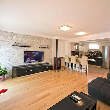 Apartman Lanterna Apartament *